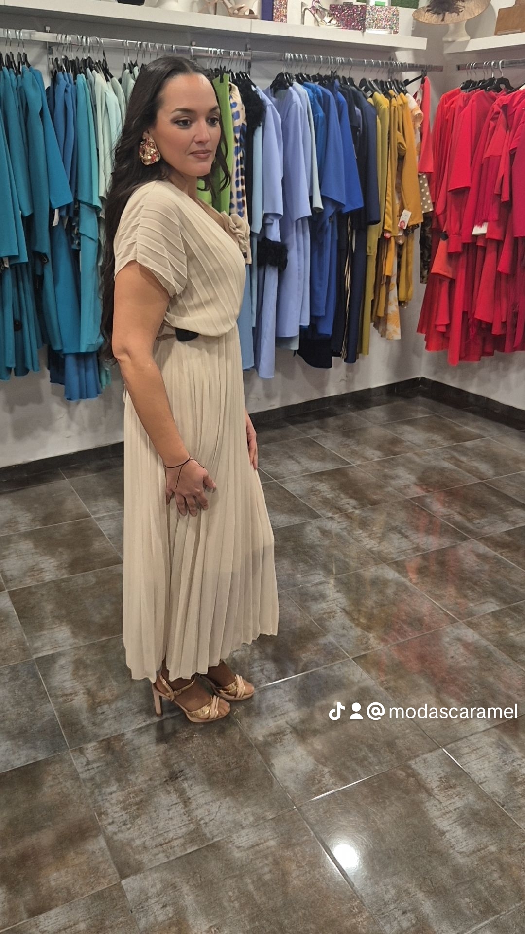 2a561a5cbc9dad403328639d959aed5c_0