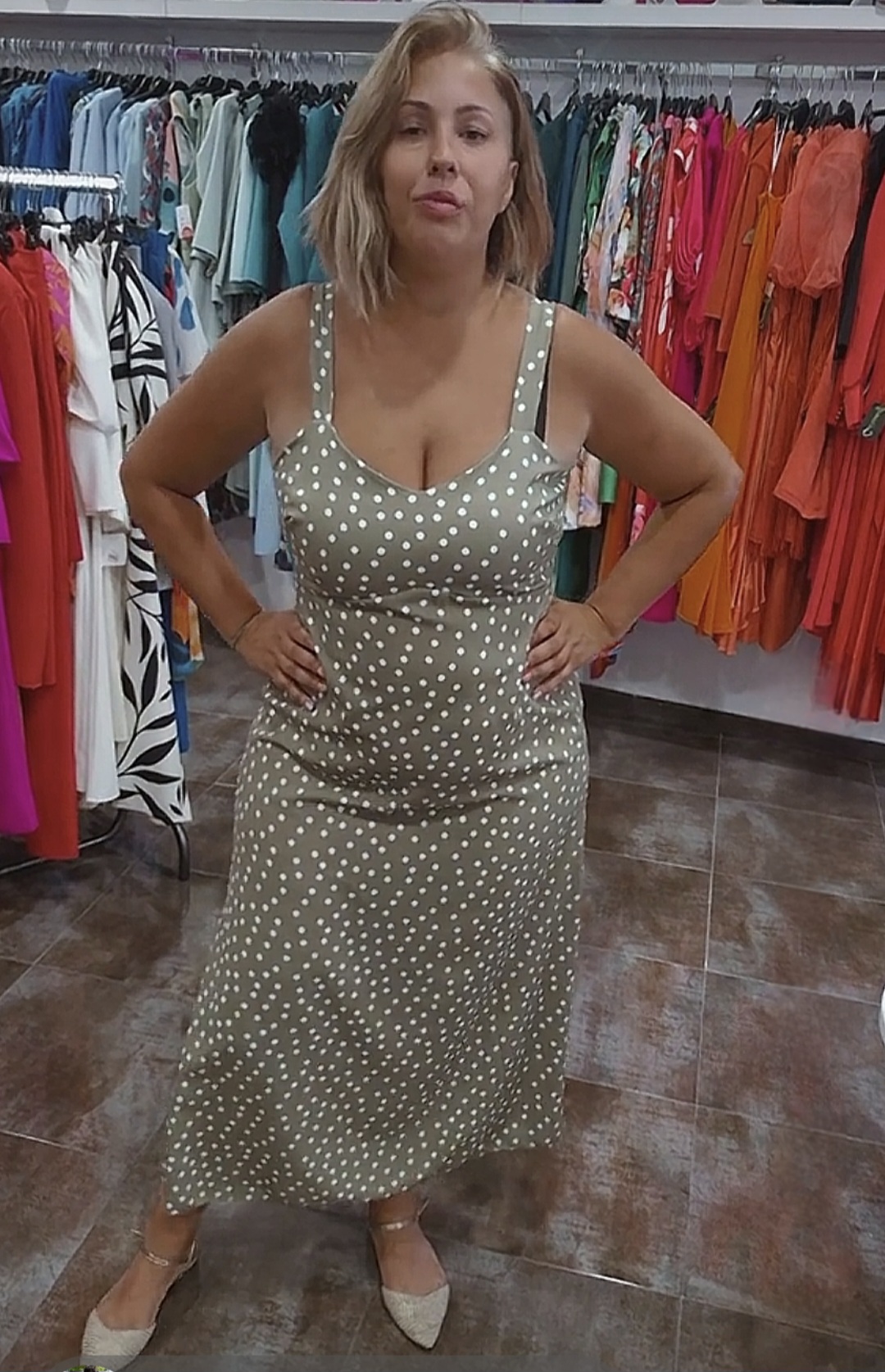 Screenshot_20251104_225253_TikTok